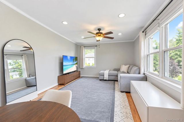 71-68 252nd Street 2B, Bellerose, NY 11426