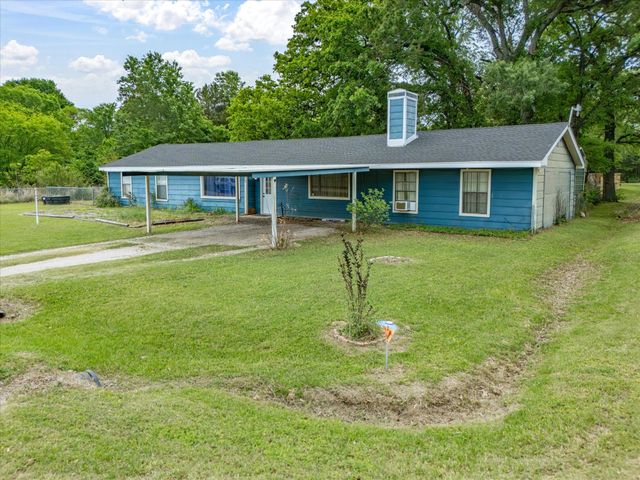 209 Pierce Drive, Mabank, TX 75156