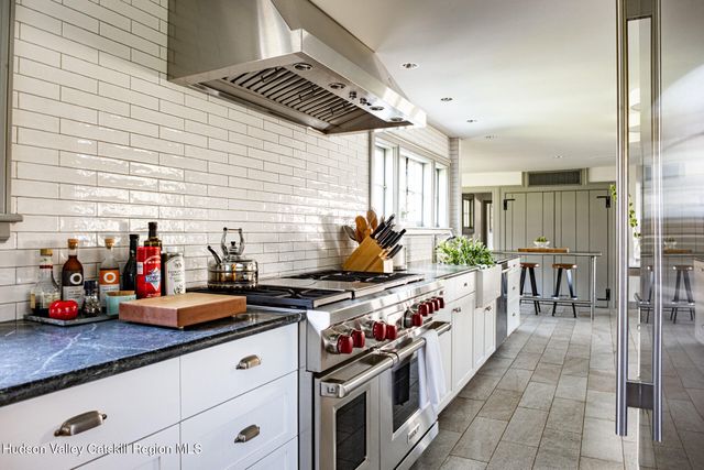 102 Melius Road, Warren, CT 06754