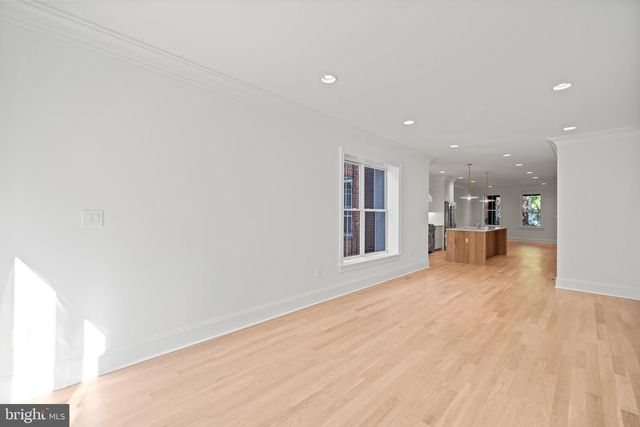 25 T ST NW, Washington, DC 20010