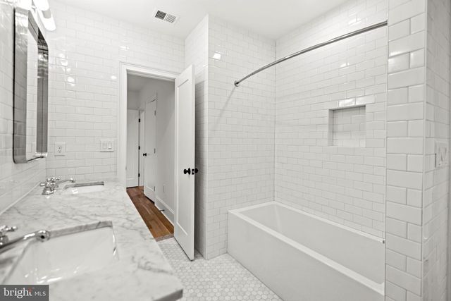 25 T ST NW, Washington, DC 20010