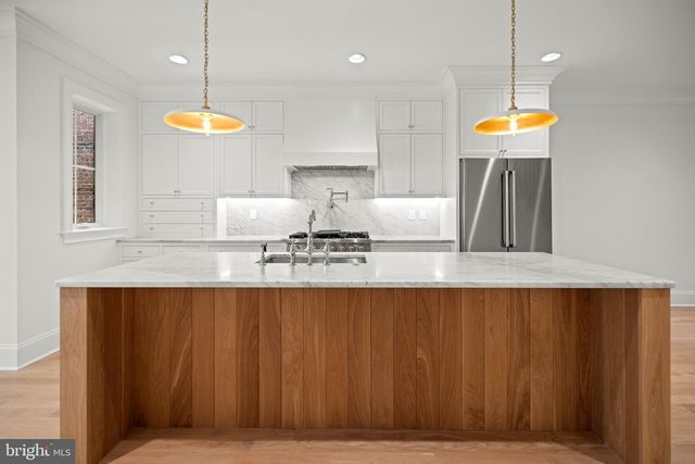 25 T ST NW, Washington, DC 20010