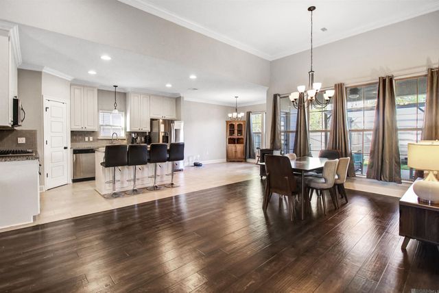 27955 Meadow Hill Ln, Denham Springs, LA 70726