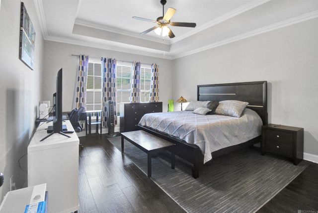 27955 Meadow Hill Ln, Denham Springs, LA 70726