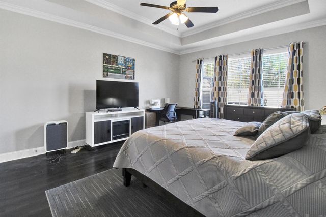 27955 Meadow Hill Ln, Denham Springs, LA 70726