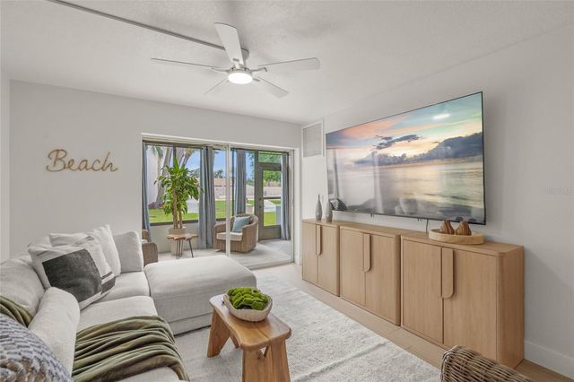 2609 WOODGATE LANE K4, Sarasota, FL 34231