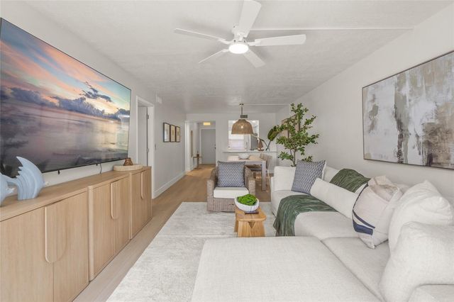 2609 WOODGATE LANE K4, Sarasota, FL 34231