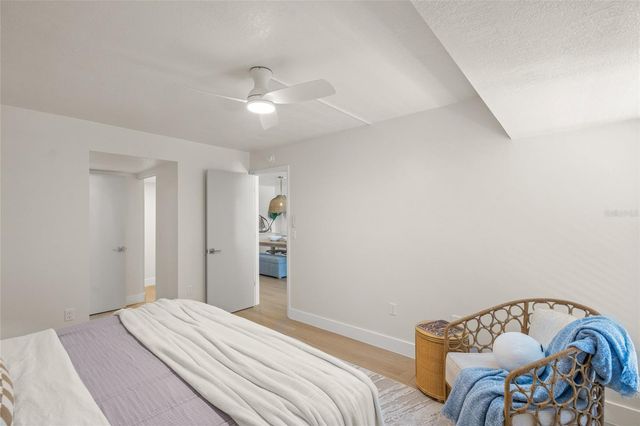 2609 WOODGATE LANE K4, Sarasota, FL 34231