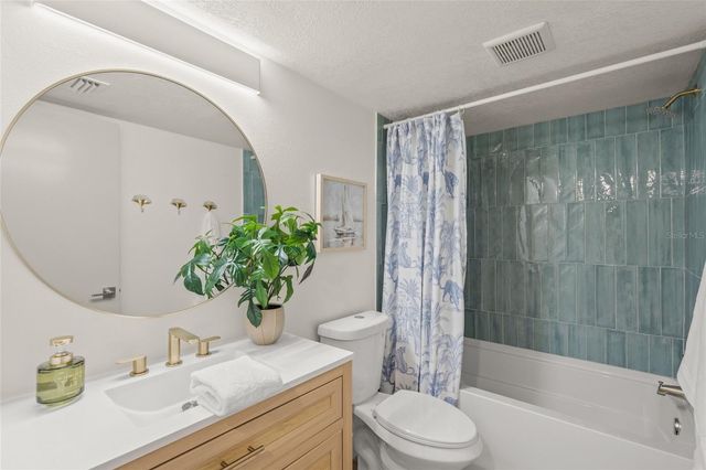 2609 WOODGATE LANE K4, Sarasota, FL 34231