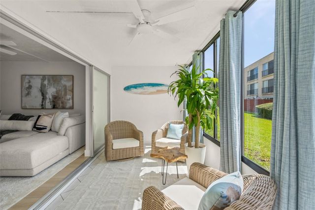 2609 WOODGATE LANE K4, Sarasota, FL 34231