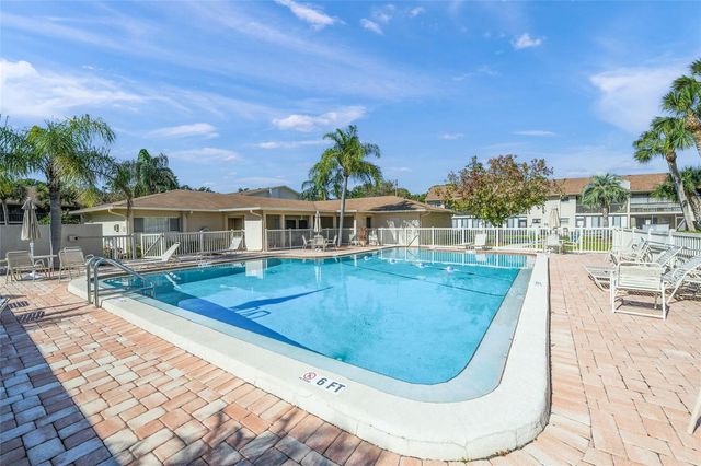 2609 WOODGATE LANE K4, Sarasota, FL 34231