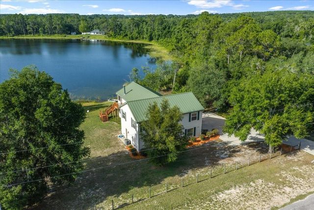 206 MALAUKA RADIAL, Ocklawaha, FL 32179