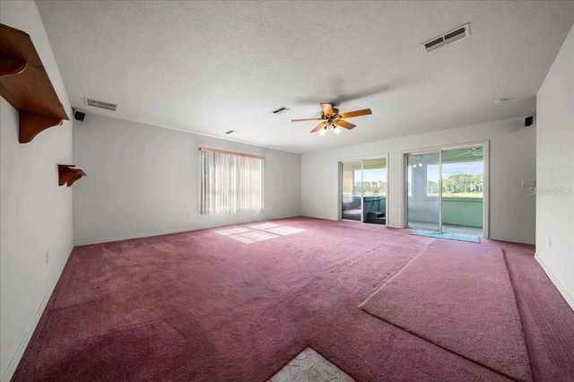 206 MALAUKA RADIAL, Ocklawaha, FL 32179