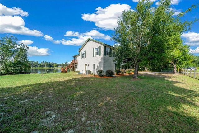 206 MALAUKA RADIAL, Ocklawaha, FL 32179