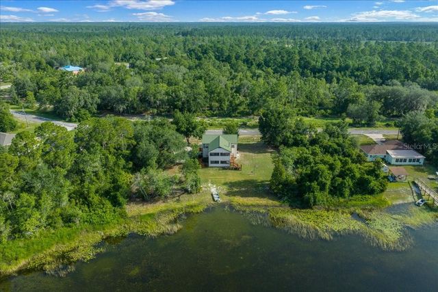 206 MALAUKA RADIAL, Ocklawaha, FL 32179