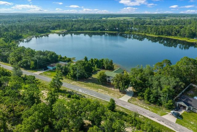 206 MALAUKA RADIAL, Ocklawaha, FL 32179