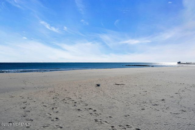 435 Norwood Avenue, Avon-by-the-sea, NJ 07717