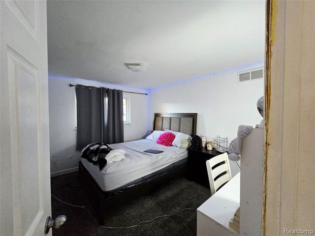 36177 Waltham Drive, Sterling Heights, MI 48310