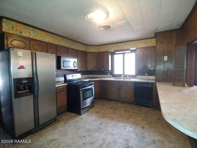 151 Country Ridge Road, Opelousas, LA 70570