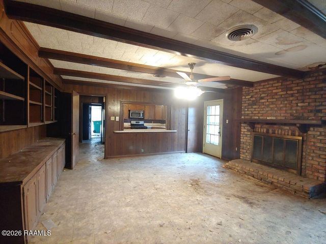 151 Country Ridge Road, Opelousas, LA 70570