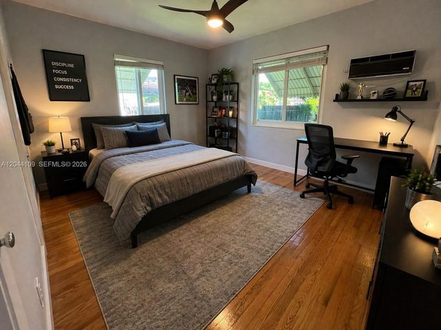 432 Palmetto Dr 0, Miami Springs, FL 33166