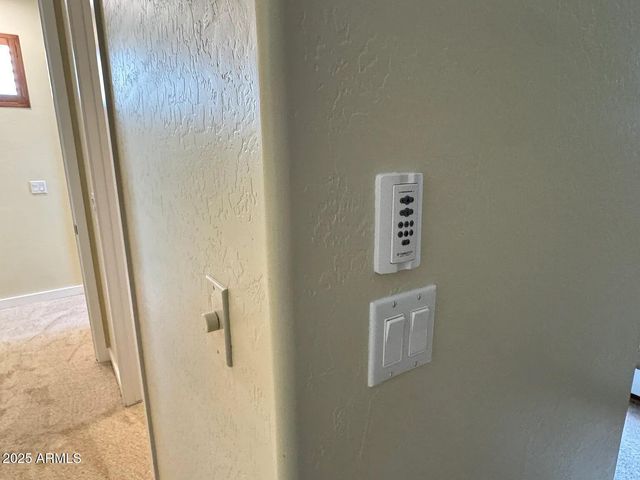 2909 N 48TH Street, Phoenix, AZ 85018