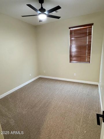 2909 N 48TH Street, Phoenix, AZ 85018