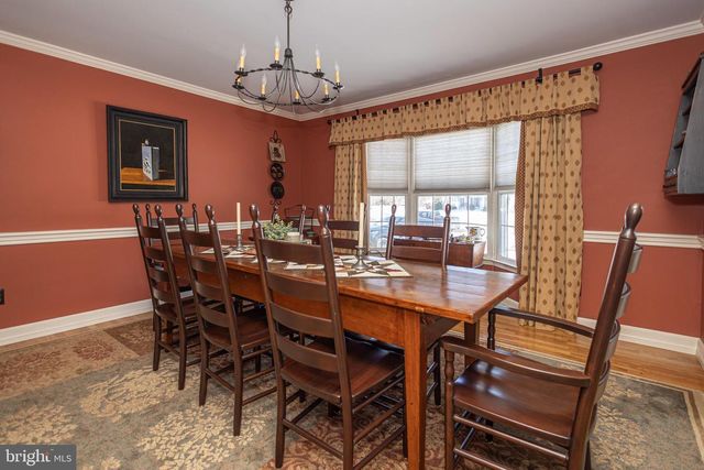 895 SLATE HILL RD, Yardley, PA 19067