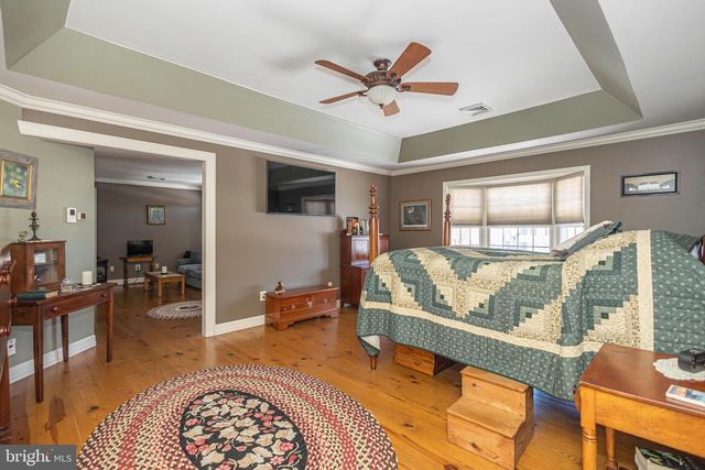 895 SLATE HILL RD, Yardley, PA 19067