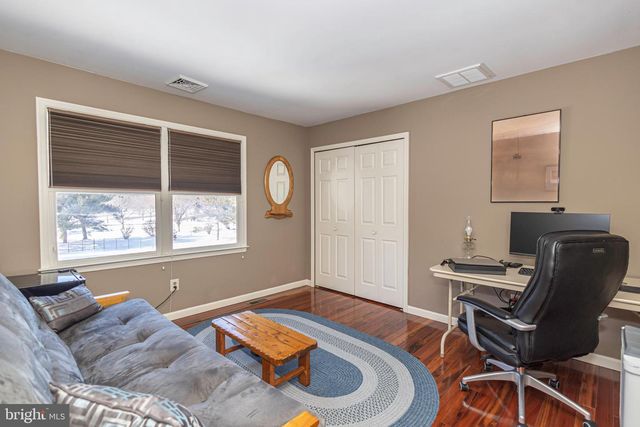 895 SLATE HILL RD, Yardley, PA 19067