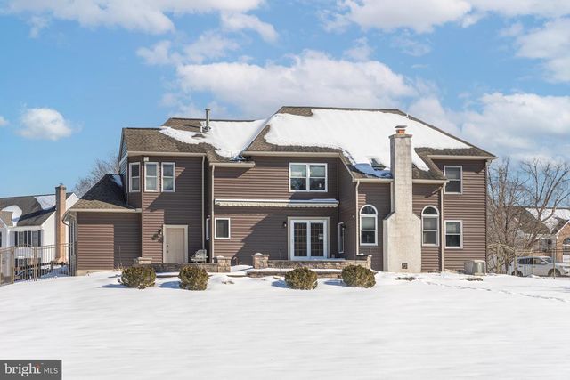 895 SLATE HILL RD, Yardley, PA 19067