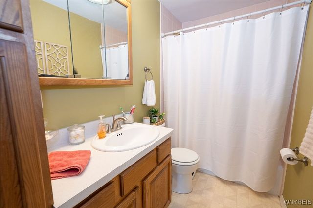 455 Robinson Street, North Tonawanda, NY 14120