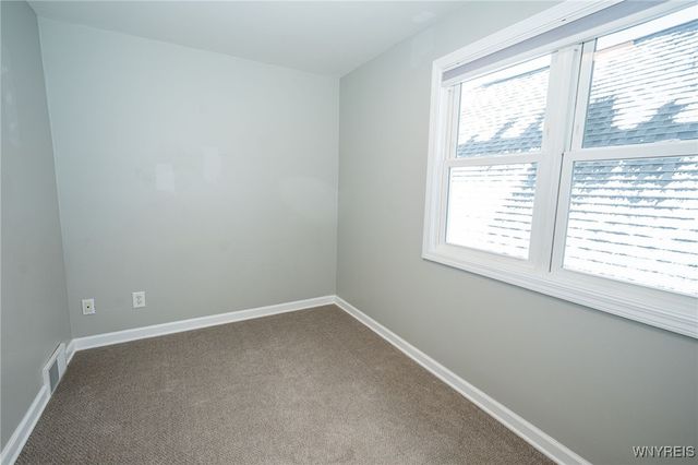 455 Robinson Street, North Tonawanda, NY 14120