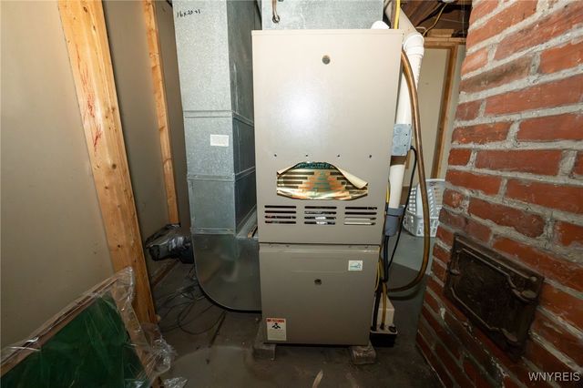 455 Robinson Street, North Tonawanda, NY 14120