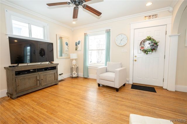 455 Robinson Street, North Tonawanda, NY 14120