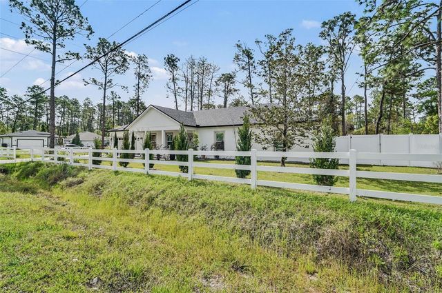 2740 IRIS ROAD, Deland, FL 32724
