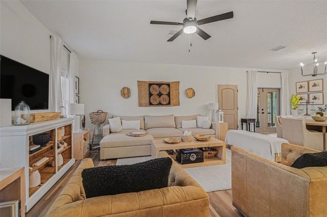 2740 IRIS ROAD, Deland, FL 32724