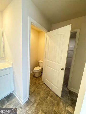 65 Creekbed Court, Dawsonville, GA 30534