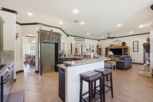 11480 Chisum Road, Sanger, TX 76266