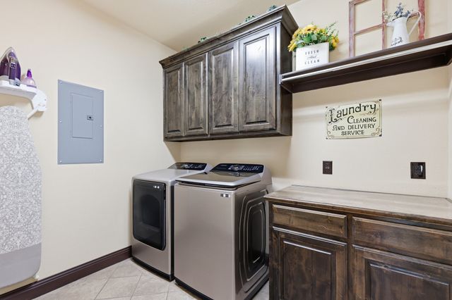 11480 Chisum Road, Sanger, TX 76266