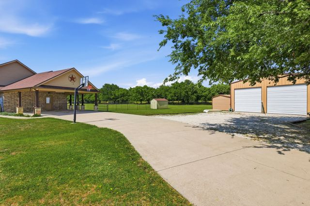 11480 Chisum Road, Sanger, TX 76266