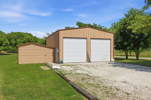 11480 Chisum Road, Sanger, TX 76266
