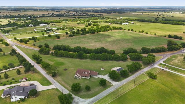 11480 Chisum Road, Sanger, TX 76266