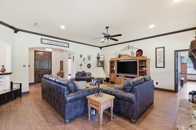 11480 Chisum Road, Sanger, TX 76266