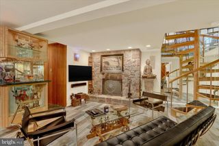 58 SUTPHIN PNES PNES, Yardley, PA 19067