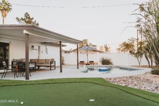 8737 E Rose Lane, Scottsdale, AZ 85250