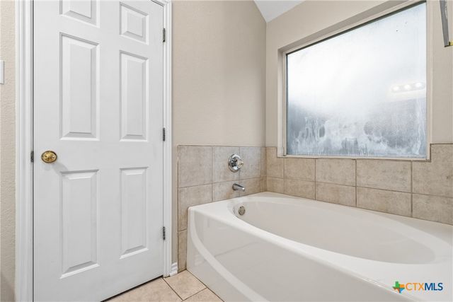 5122 Waterford Court, Temple, TX 76502