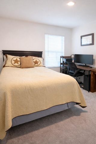 9018 Burnet Bay Court, Baytown, TX 77521