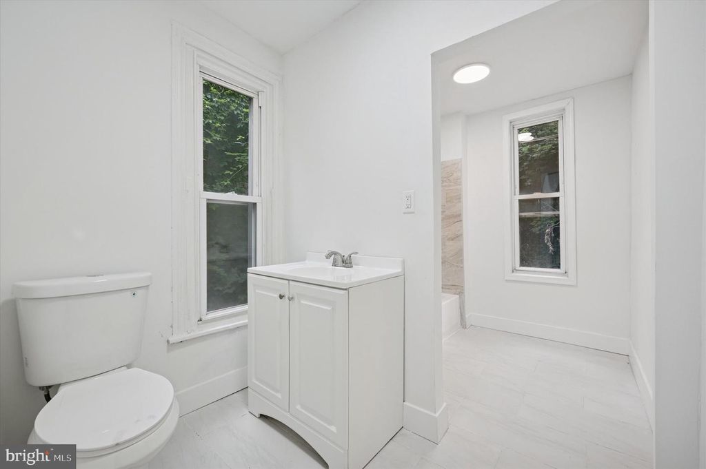 5628 BLOYD ST, Philadelphia, PA 19138