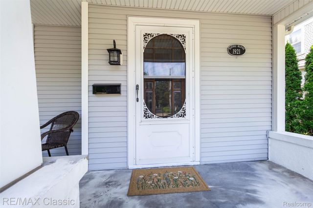 316 E Liberty Street, Milford Village, MI 48381